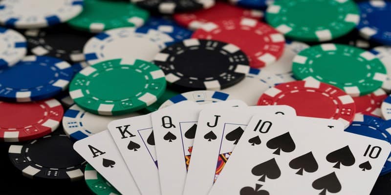 Tổng quát về cách chơi Poker 5 lá
